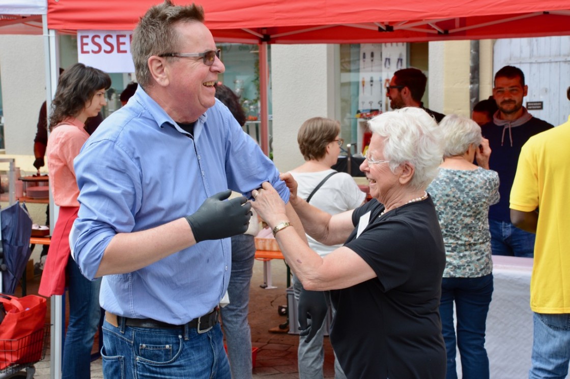 Lange Tafel auf dem Oberen Marktplatz 2017