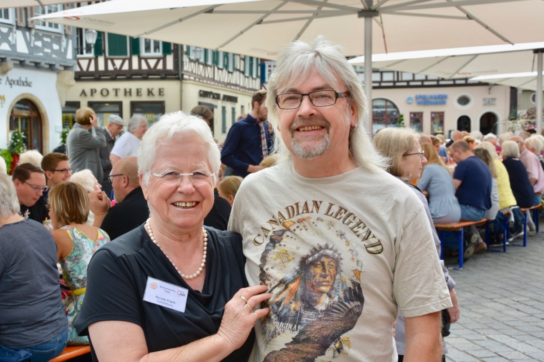 Lange Tafel auf dem Oberen Marktplatz 2017