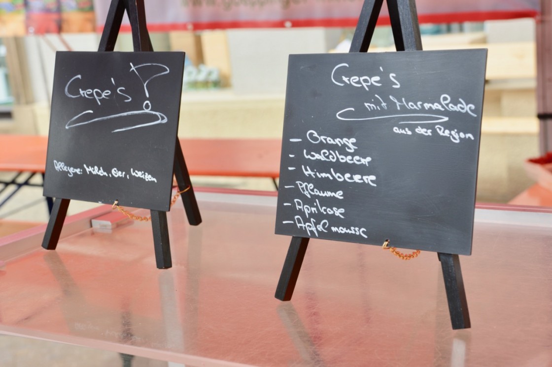 Lange Tafel auf dem Oberen Marktplatz 2017